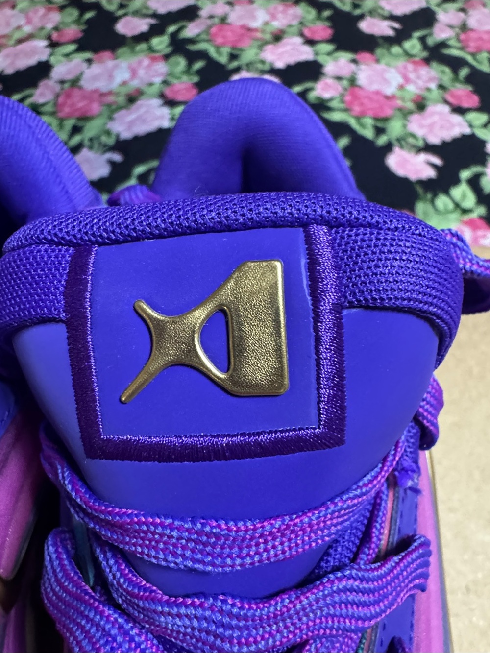 NEW Nike Women's Purple and Pink Athletic Sneakers with Gold Accents - Picture 9 of 12